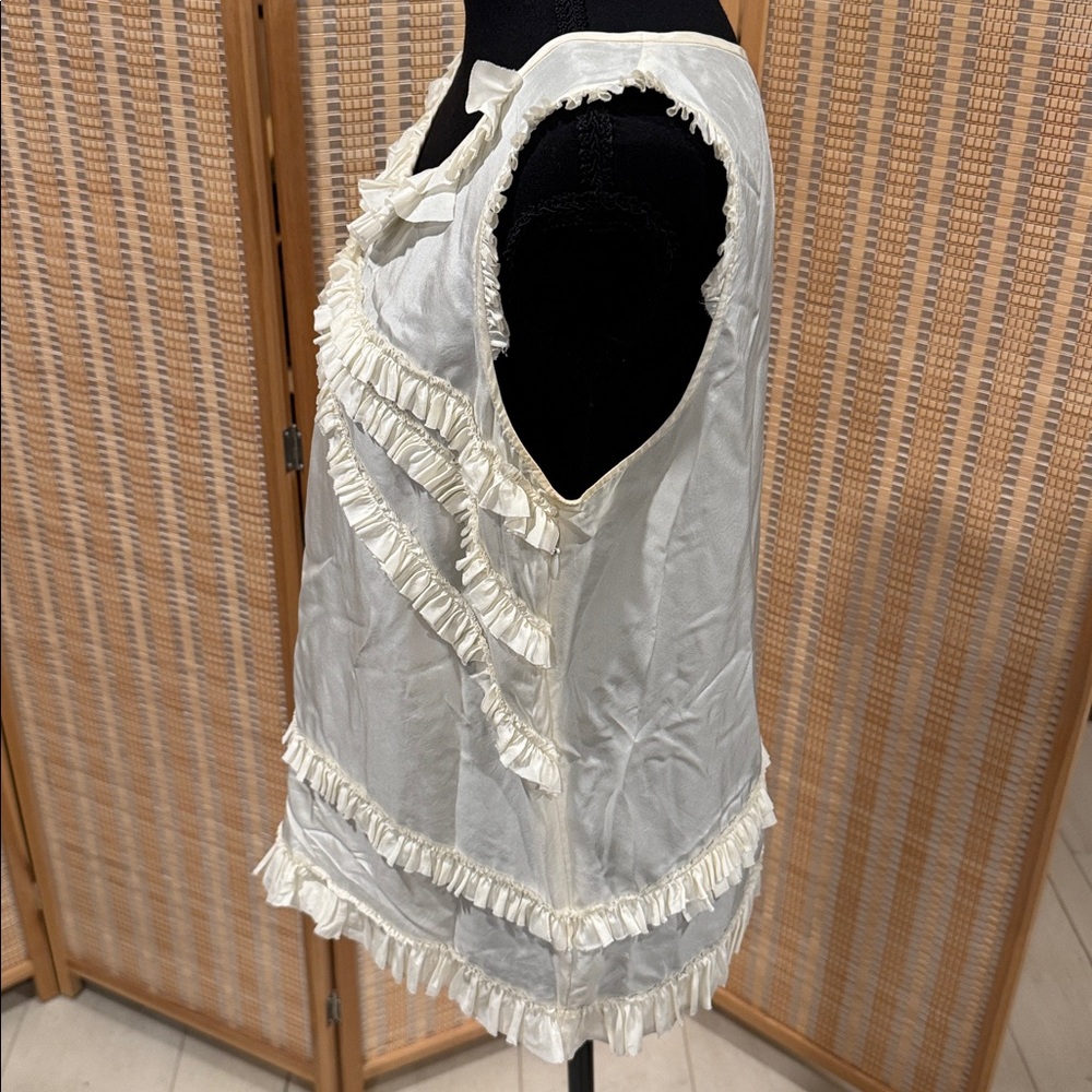 J. CREW IVORY RUFFLE SILK SLEEVELESS BLOUSE (8) - Picture 3 of 7